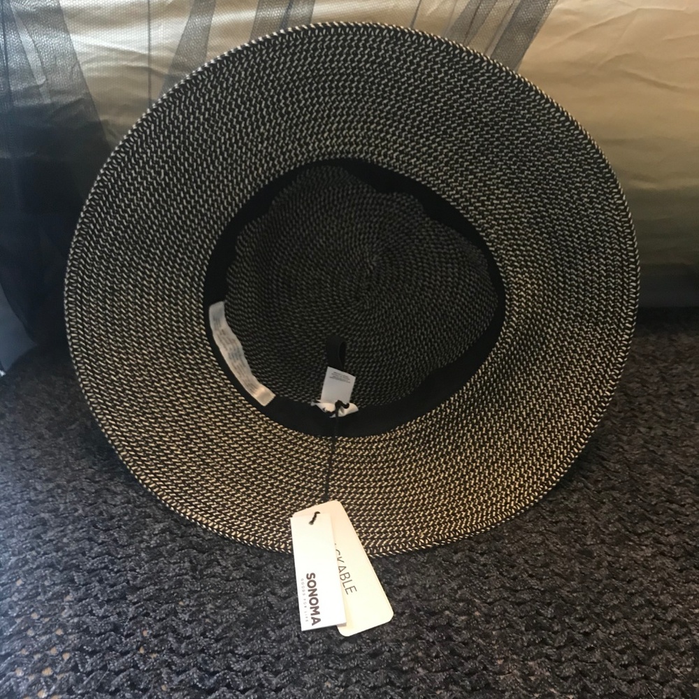 Sun hat - Picture 2 of 2